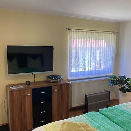 Ferienzimmer Olaf Waren  Exterior foto
